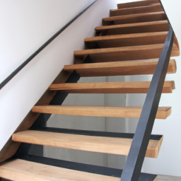 Construire un Escalier de Secours Conforme aux Normes Livry-Gargan